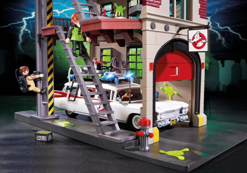 playmobile-ghostbuster-ecto-car-figures.jpg